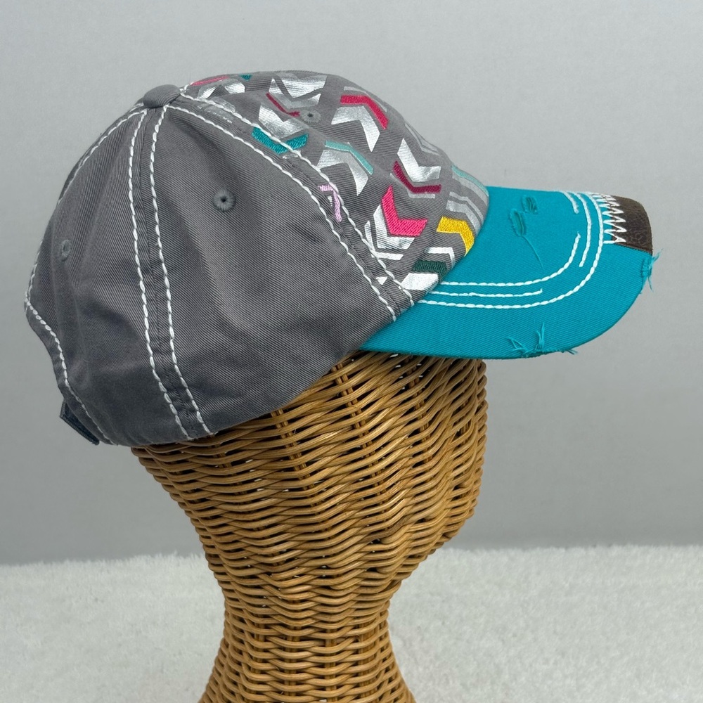 NWT Catchfly Women’s Chevron Embroidered Baseball Cap - Picture 2 of 8